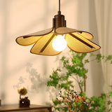 Vintage Fabric Pendant Light – Warm & Sophisticated Design