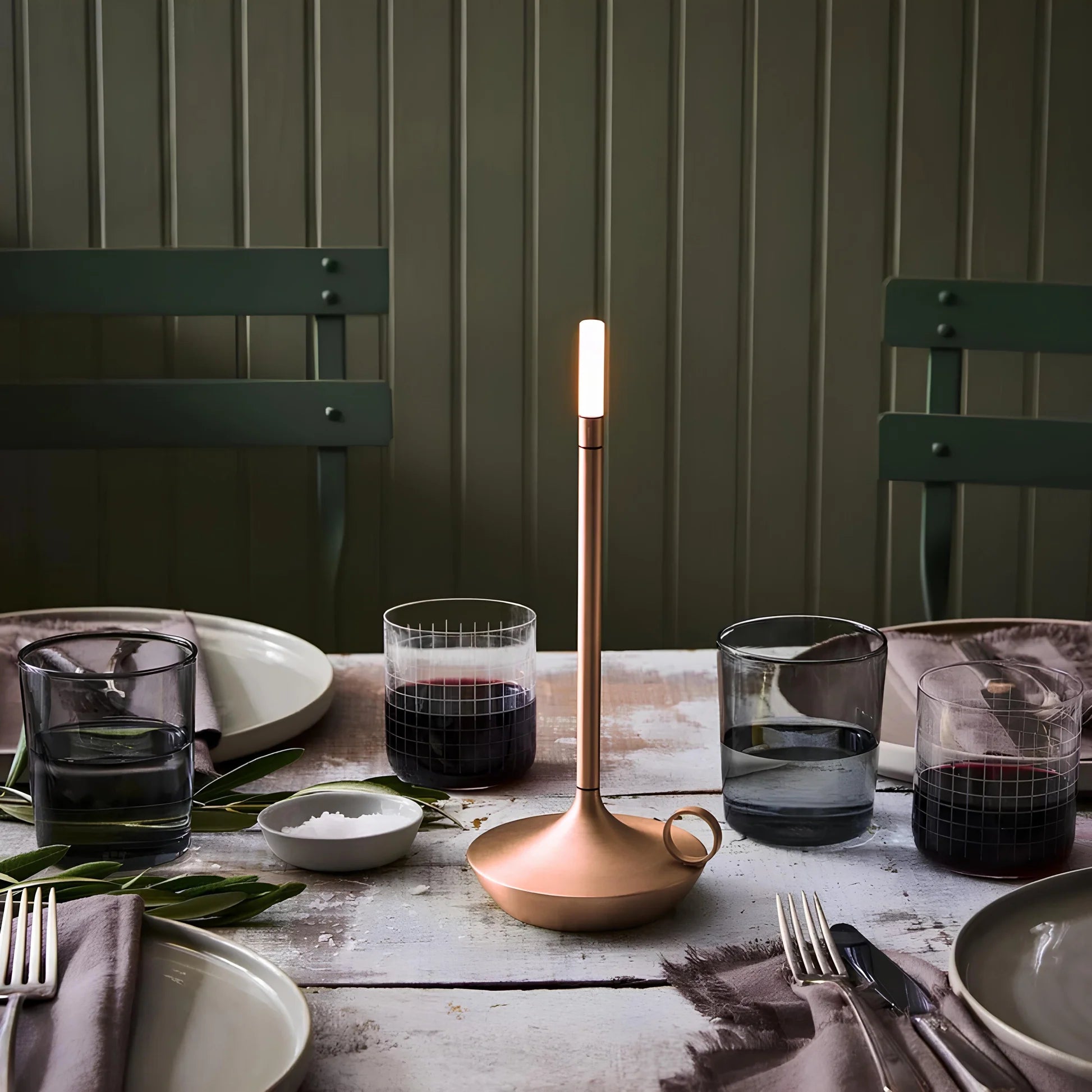 Tyalez Nordic Modern Creative Candlestick Table Lamp