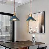 Vintage-Inspired Metal Pendant Lamp