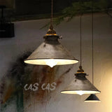 Vintage-Inspired Metal Pendant Lamp