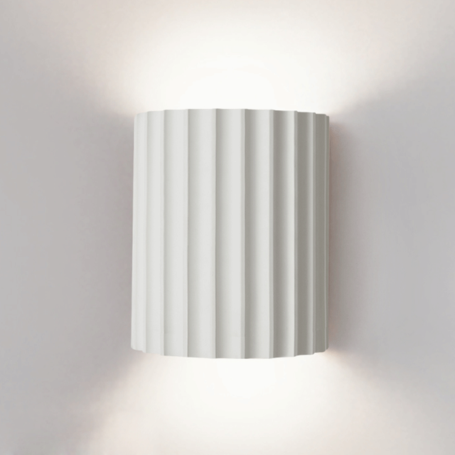 Tyalez Modern Half-Circle Resin Wall Sconce For Living Room
