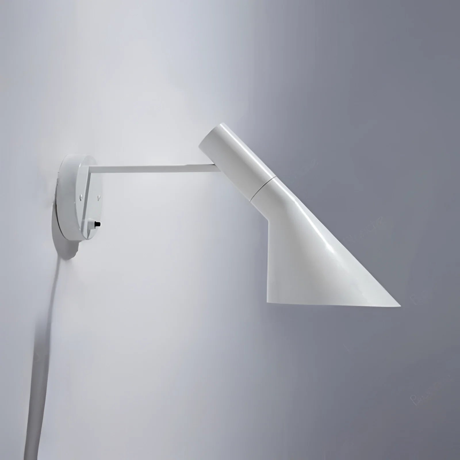 Tyalez Nordic Simple Adjustable Wall Lamp