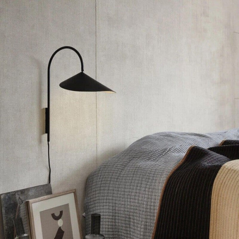 Tyalez Modern Arum Creative Wall Lamp For Living Room