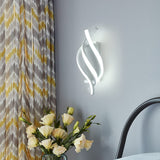 Tyalez Simple Creative Aluminum LED Wall Light