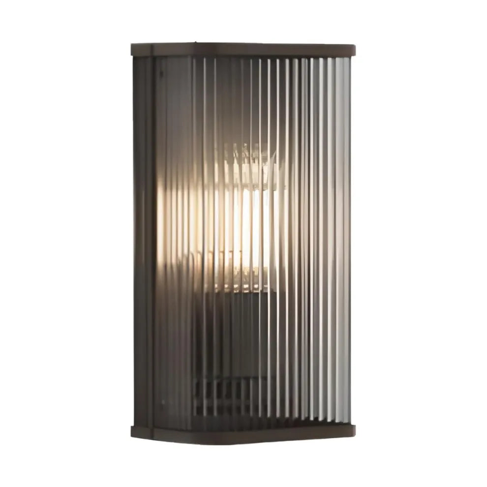 Modern Geometric LED Outdoor Wall Light with Acrylic Shade