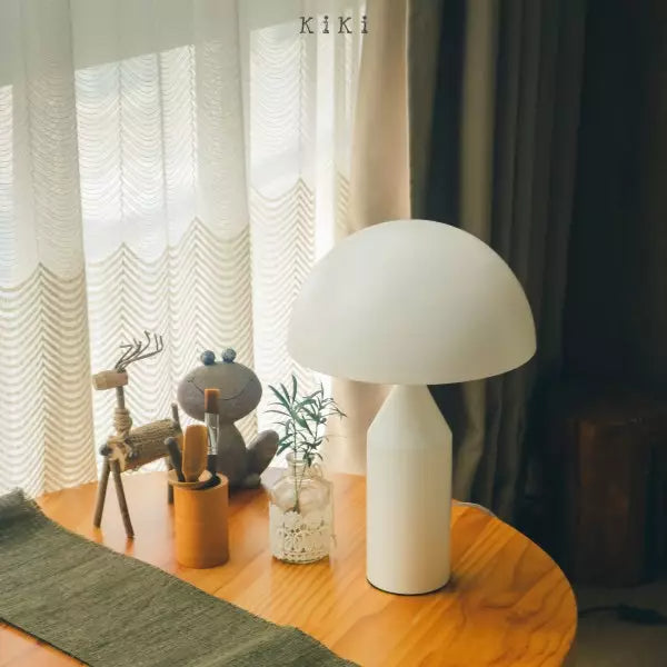 Tyalez Creative Metal Table Lamp